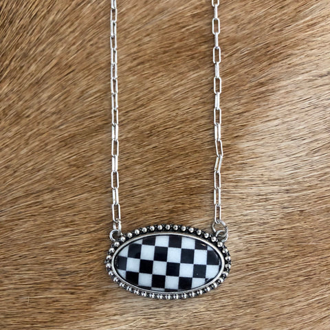 Checkered Oval Necklace